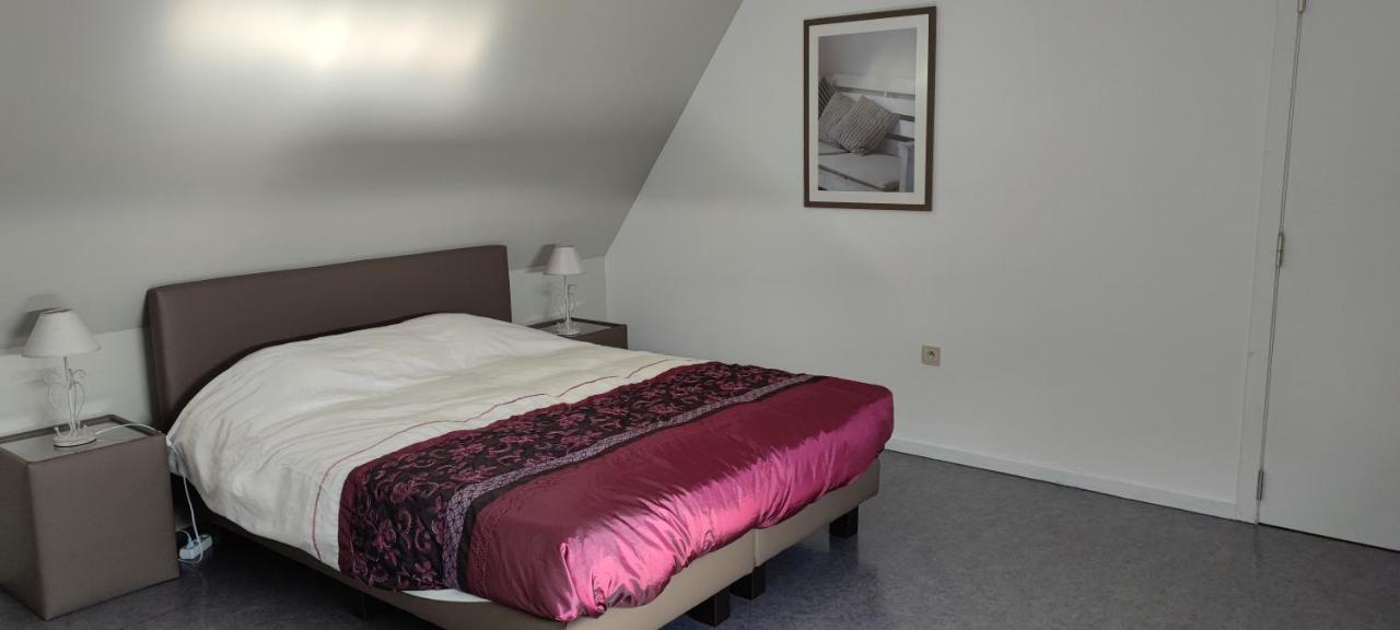 The Cosy Hill Guest House โปเปอริงเงอ ภายนอก รูปภาพ